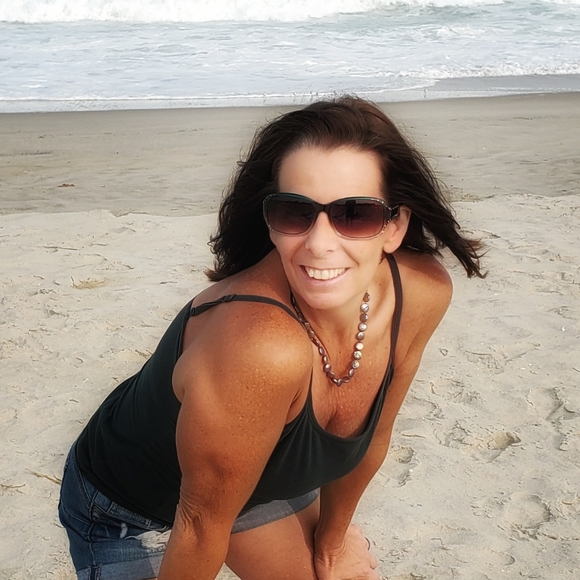 Meet your Posher, Juliet - Picture 2 of 2